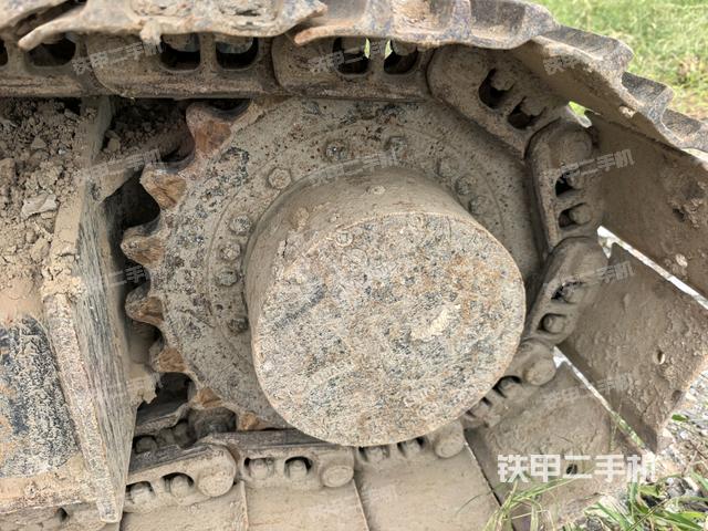 左驱动轮（行走机构）