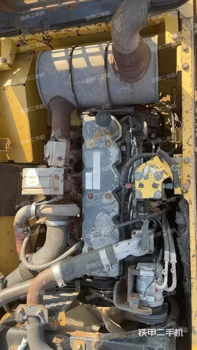 发动机整体俯视（整机外观）