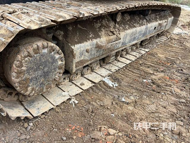 单侧履带整体（整机外观）