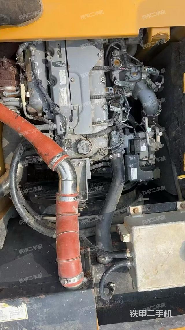 发动机整体俯视（整机外观）