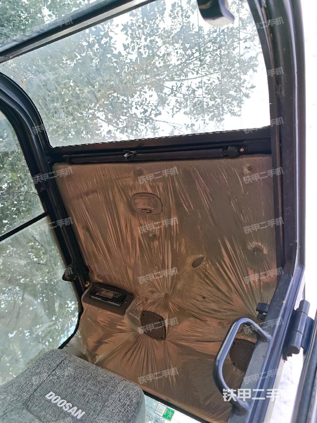 頂棚整體（駕駛室部分）