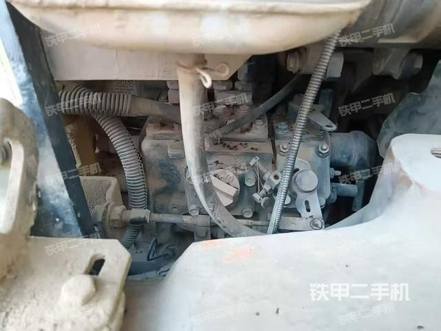 發(fā)動機(jī)整體俯視（整機(jī)外觀）