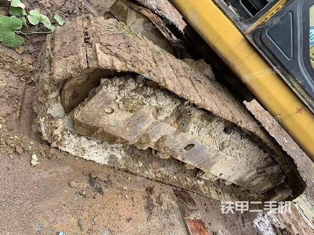 单侧履带整体（整机外观）