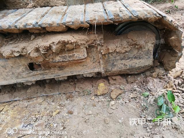 左側(cè)行走馬達(dá)蓋板（行走機(jī)構(gòu)）