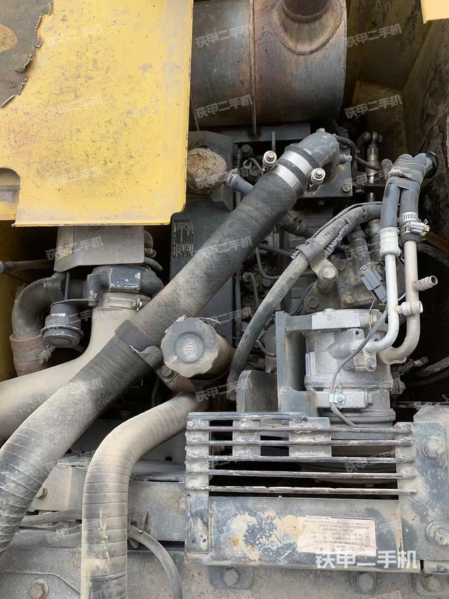 发动机整体俯视（整机外观）