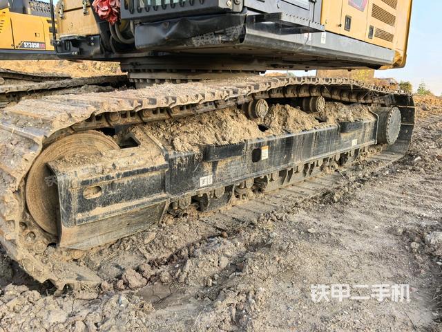 左侧履带整体 （行走机构）