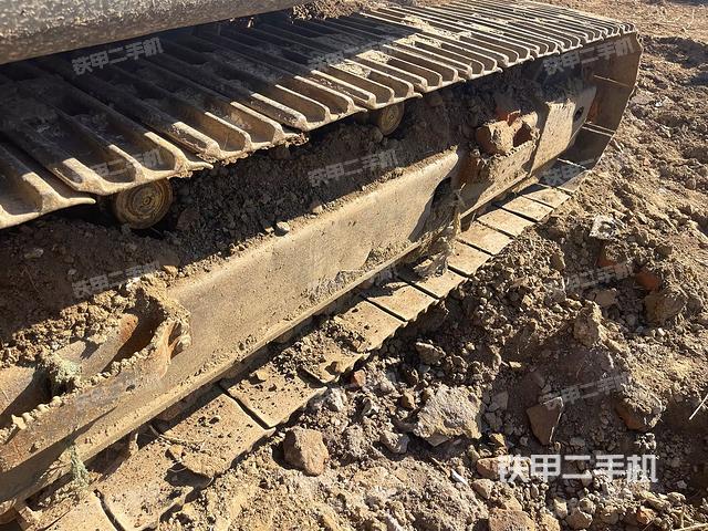 单侧履带整体（整机外观）