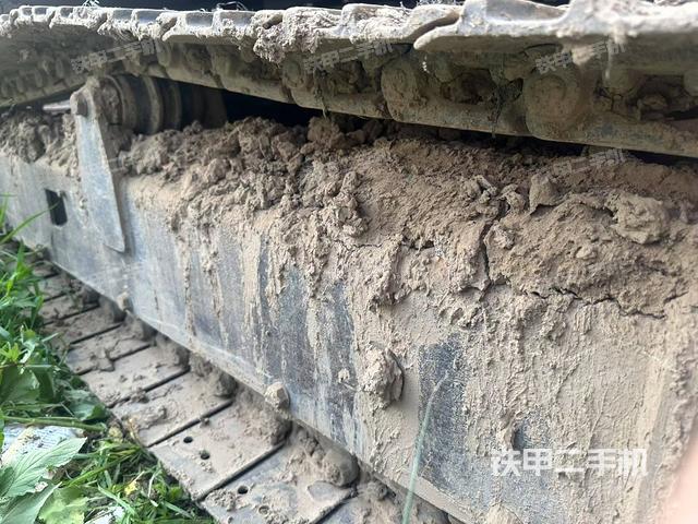 单侧履带整体（整机外观）