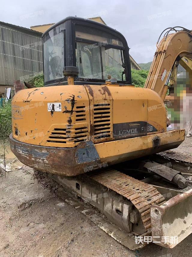 整機(jī)右后45°（整機(jī)外觀）