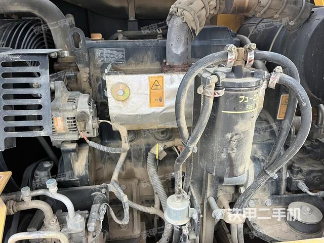 发动机整体俯视（整机外观）