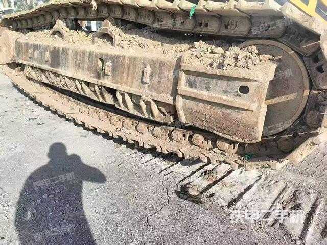 單側(cè)履帶整體（整機外觀）