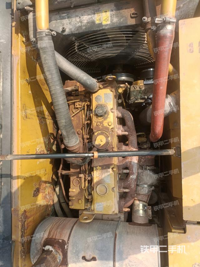 发动机整体俯视（整机外观）