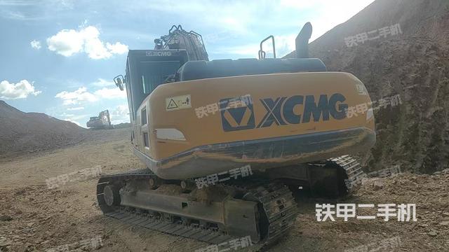 驾驶室整体（整机外观）