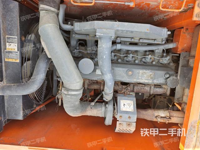 發(fā)動(dòng)機(jī)整體俯視（整機(jī)外觀）