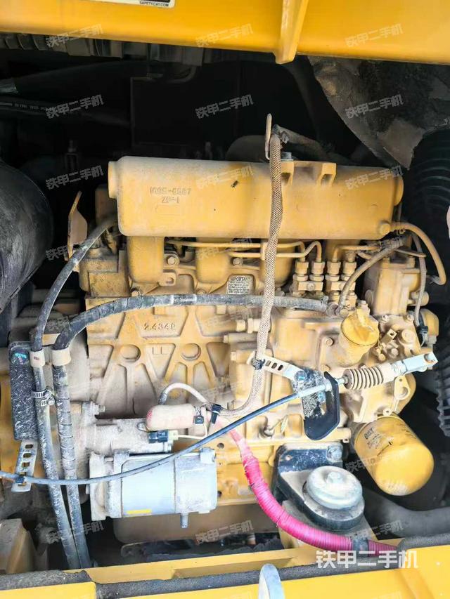 發(fā)動機整體俯視（整機外觀）