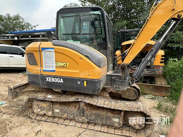 整機(jī)右后45°（整機(jī)外觀）