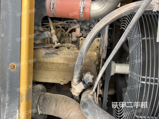 发动机整体俯视（整机外观）