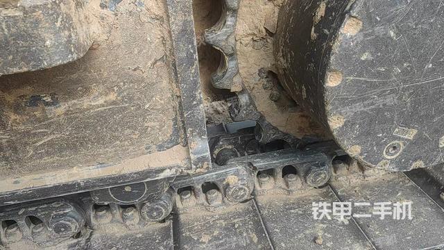 单侧履带整体（整机外观）