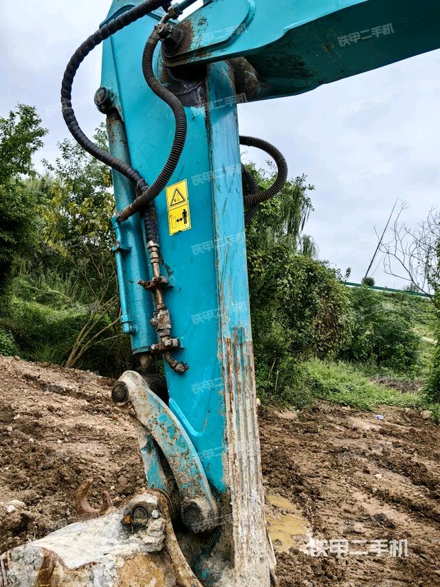 小臂整體左后（工作和回轉(zhuǎn)裝置）