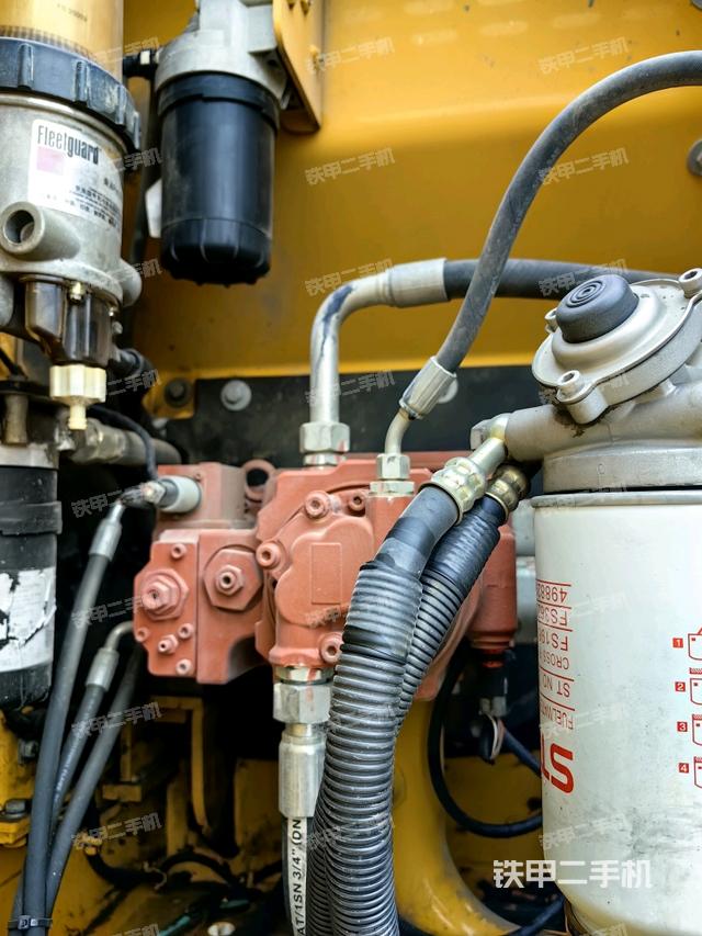 液压泵室（大件舱室）