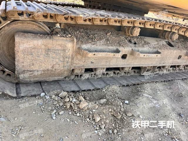 单侧履带整体（整机外观）