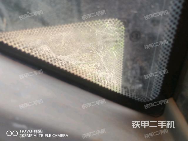 座椅后部（駕駛室部分）