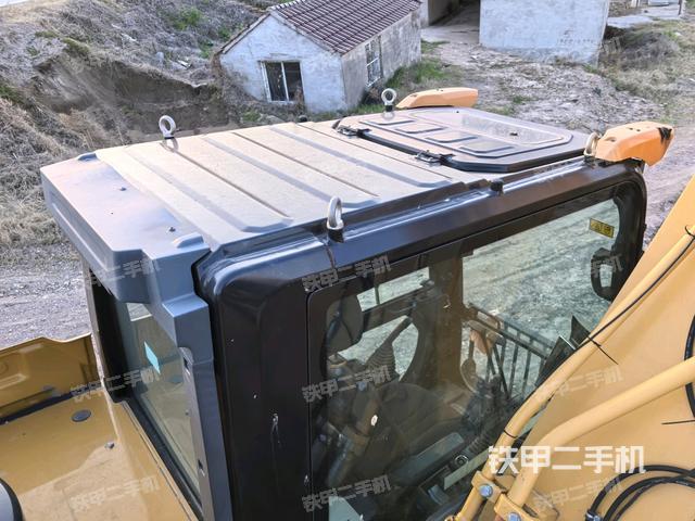 驾驶室顶部俯视（上车部件）