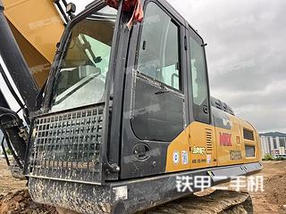 徐工XE380DK挖掘机实拍图片