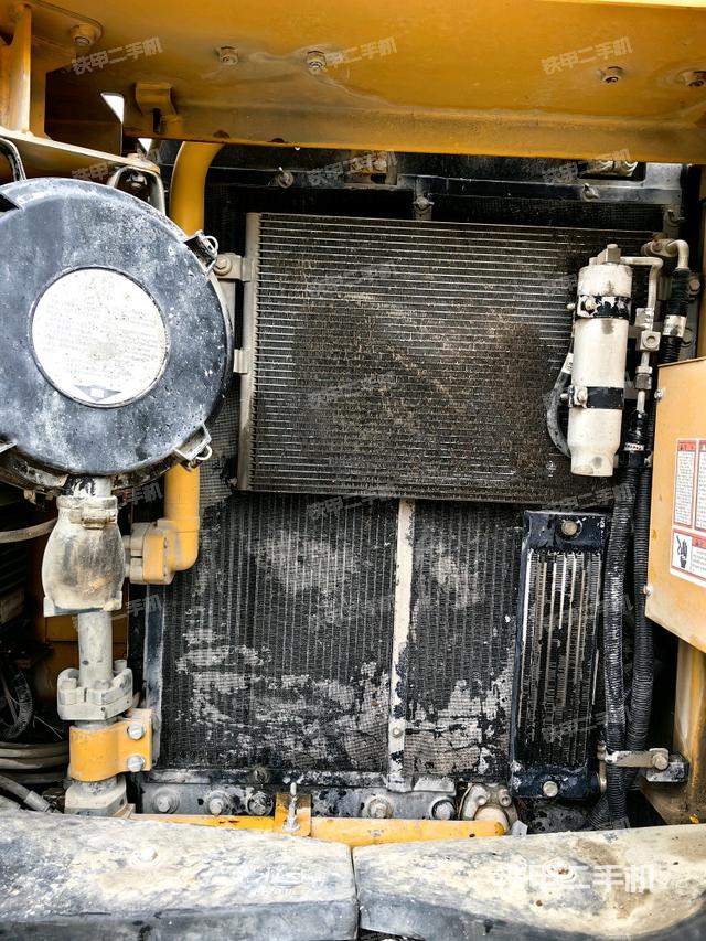 散热器正面（大件舱室）