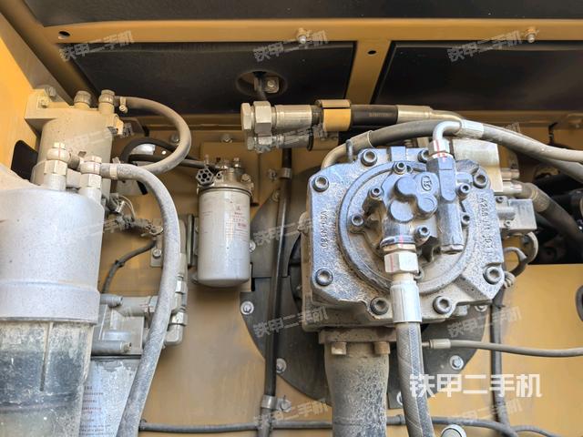 液压泵室（大件舱室）