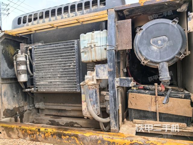 液压泵室（大件舱室）