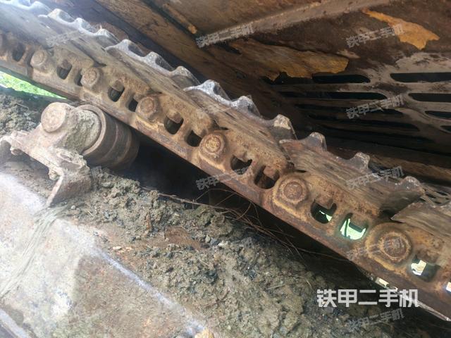 右侧行走马达盖板（行走机构）