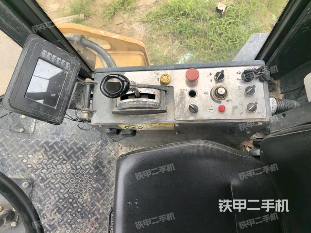 小時表（壓路機駕駛室）