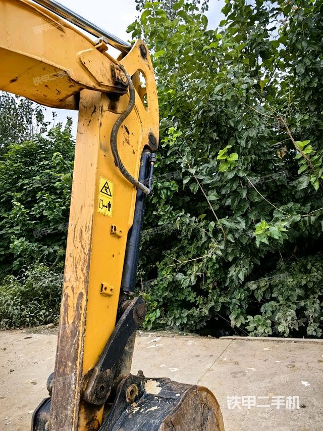 小臂整體左后（工作和回轉(zhuǎn)裝置）