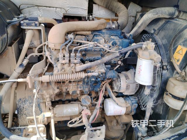 发动机整体俯视（整机外观）