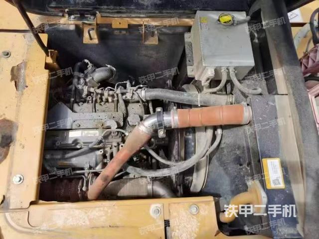 發(fā)動(dòng)機(jī)整體俯視（整機(jī)外觀）