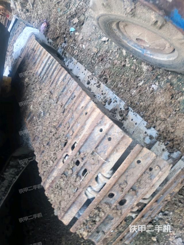 右側履帶整體?（行走機構）