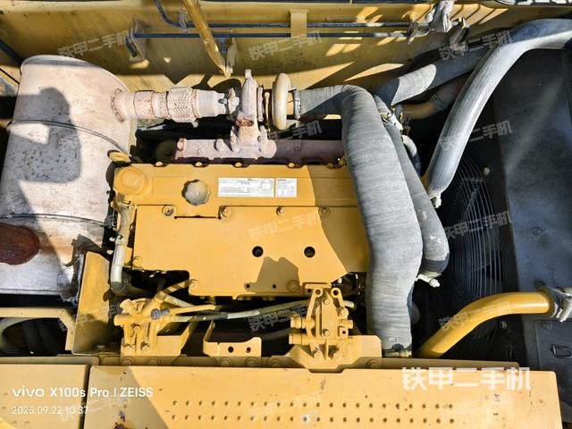 发动机整体俯视（整机外观）