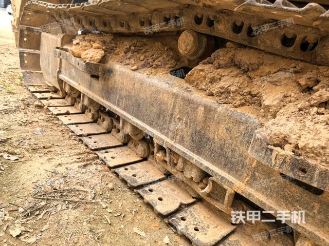 右導(dǎo)向輪（行走機(jī)構(gòu)）