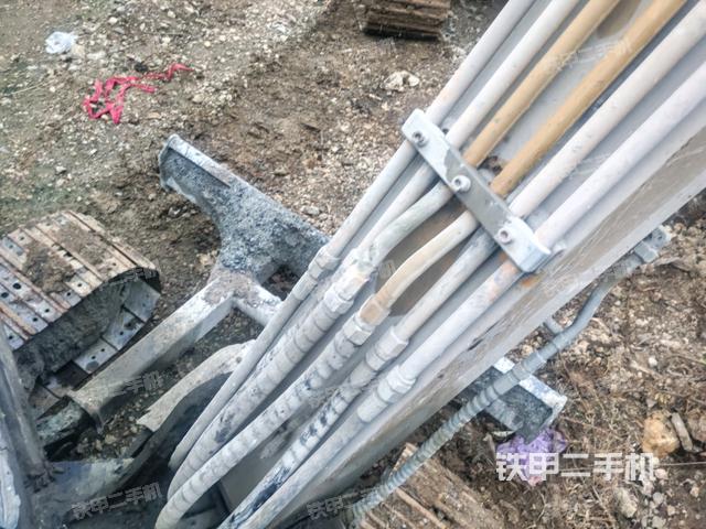 大臂背部俯視（工作和回轉裝置）