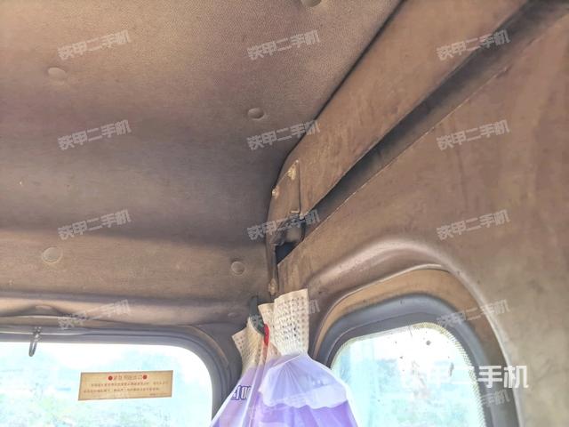 驾驶室左前45度（驾驶室部分）