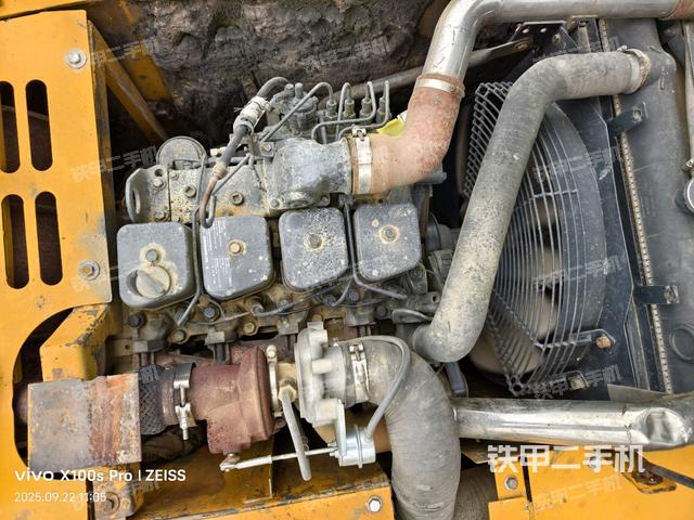 发动机整体俯视（整机外观）