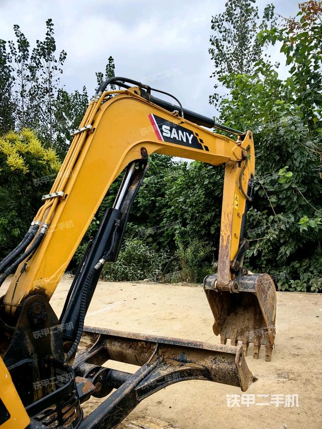 大臂整體?右側(cè)（工作和回轉(zhuǎn)裝置）