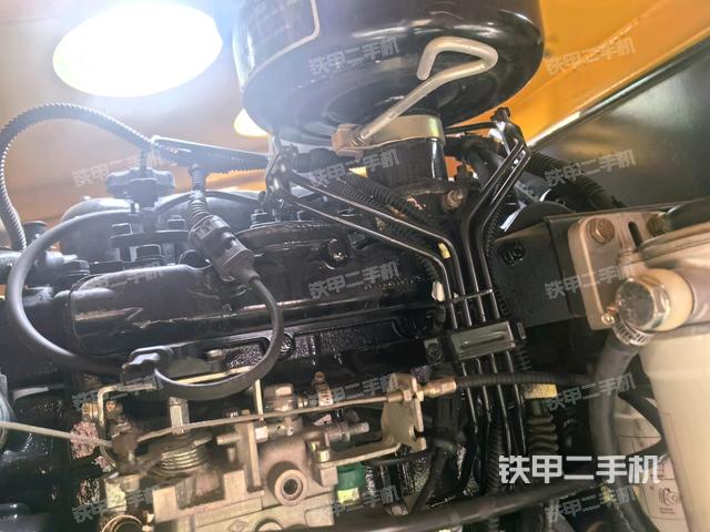 风扇及皮带（压路机发动机舱）