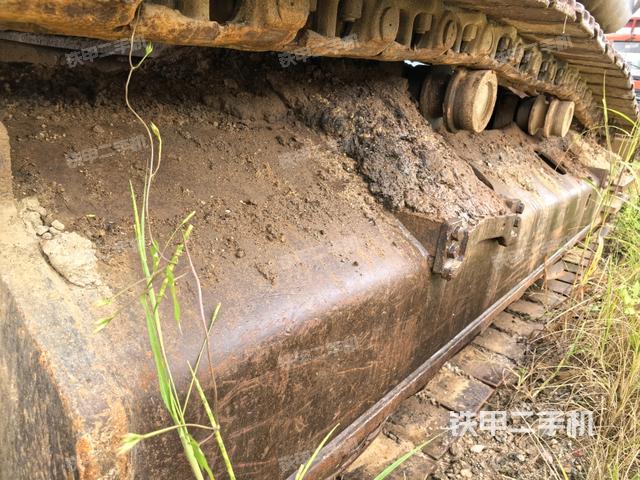 左側(cè)行走馬達(dá)蓋板（行走機(jī)構(gòu)）