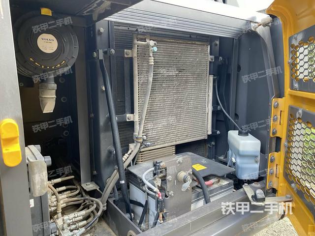 散熱器室（大件艙室）