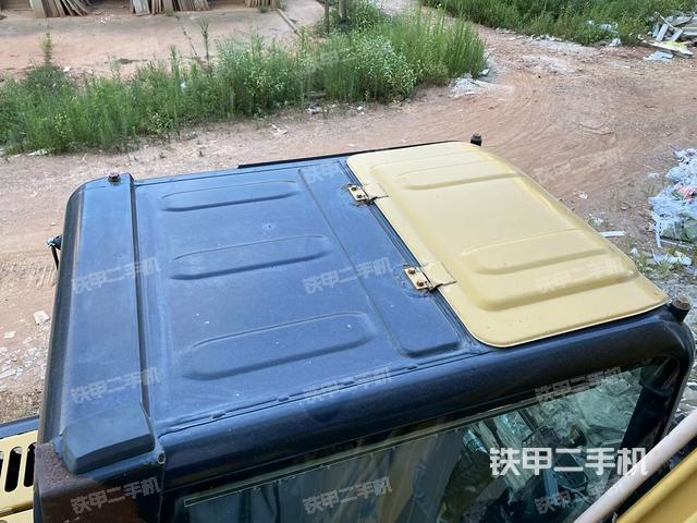 駕駛室頂部俯視（上車部件）