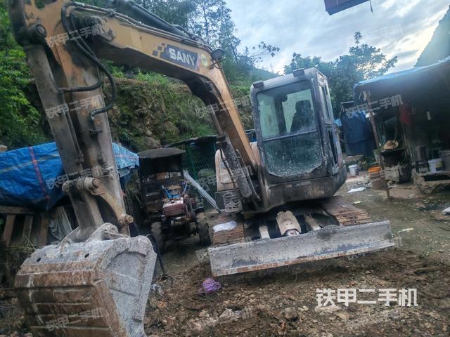 三一重工SY55C挖掘機(jī)