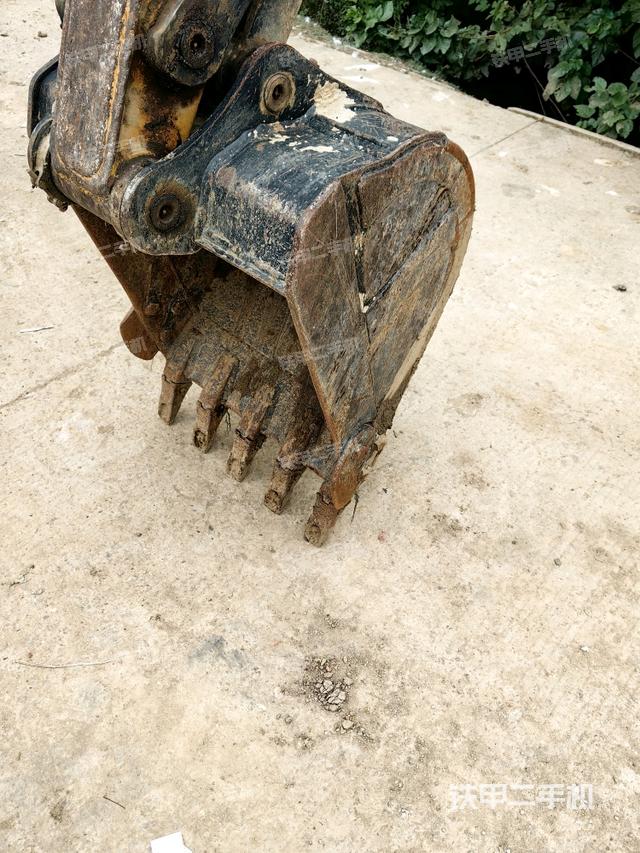 鏟斗45度（工作和回轉(zhuǎn)裝置）