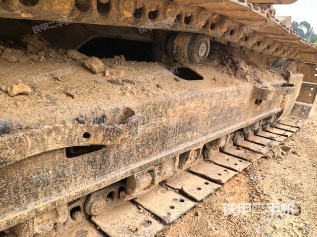 左托鏈輪和鏈筋（行走機(jī)構(gòu)）